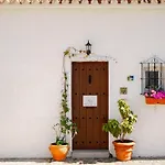 Gospodarstwo wiejskie Magnolia House *