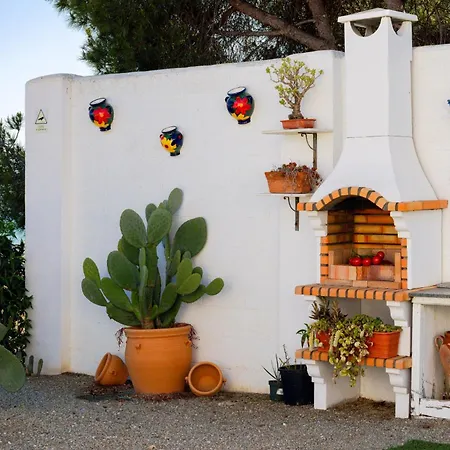 Magnolia House *